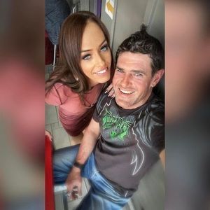 Meet your Posher, Lee-lee nova